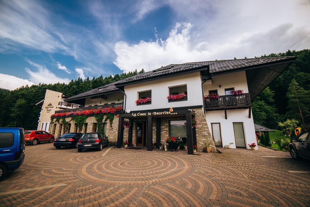 La Conac In Bucovina Gura Humorului Exterior photo